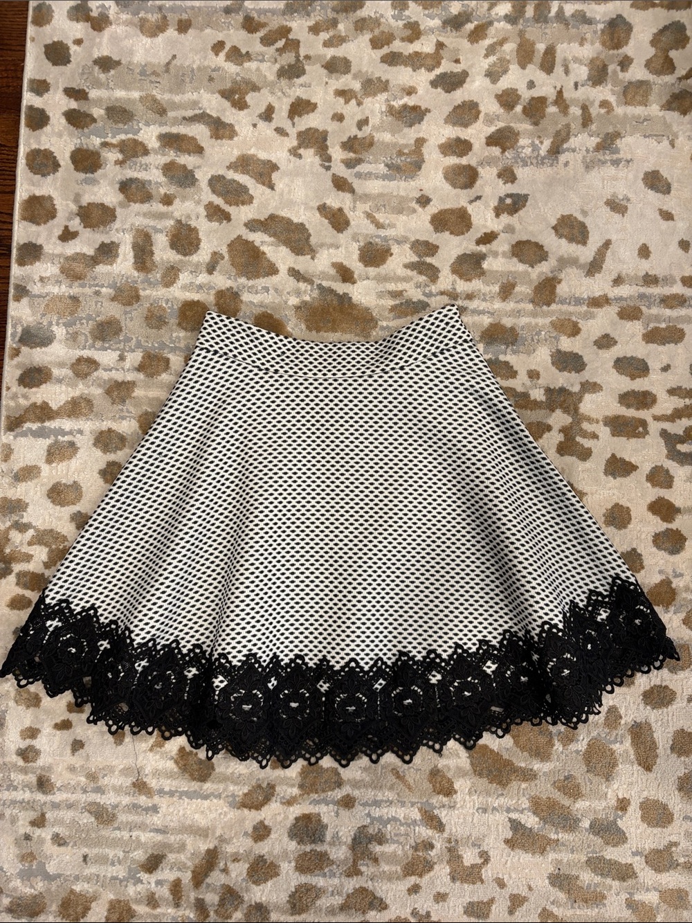 Lace black-and-white polkadotted skirt